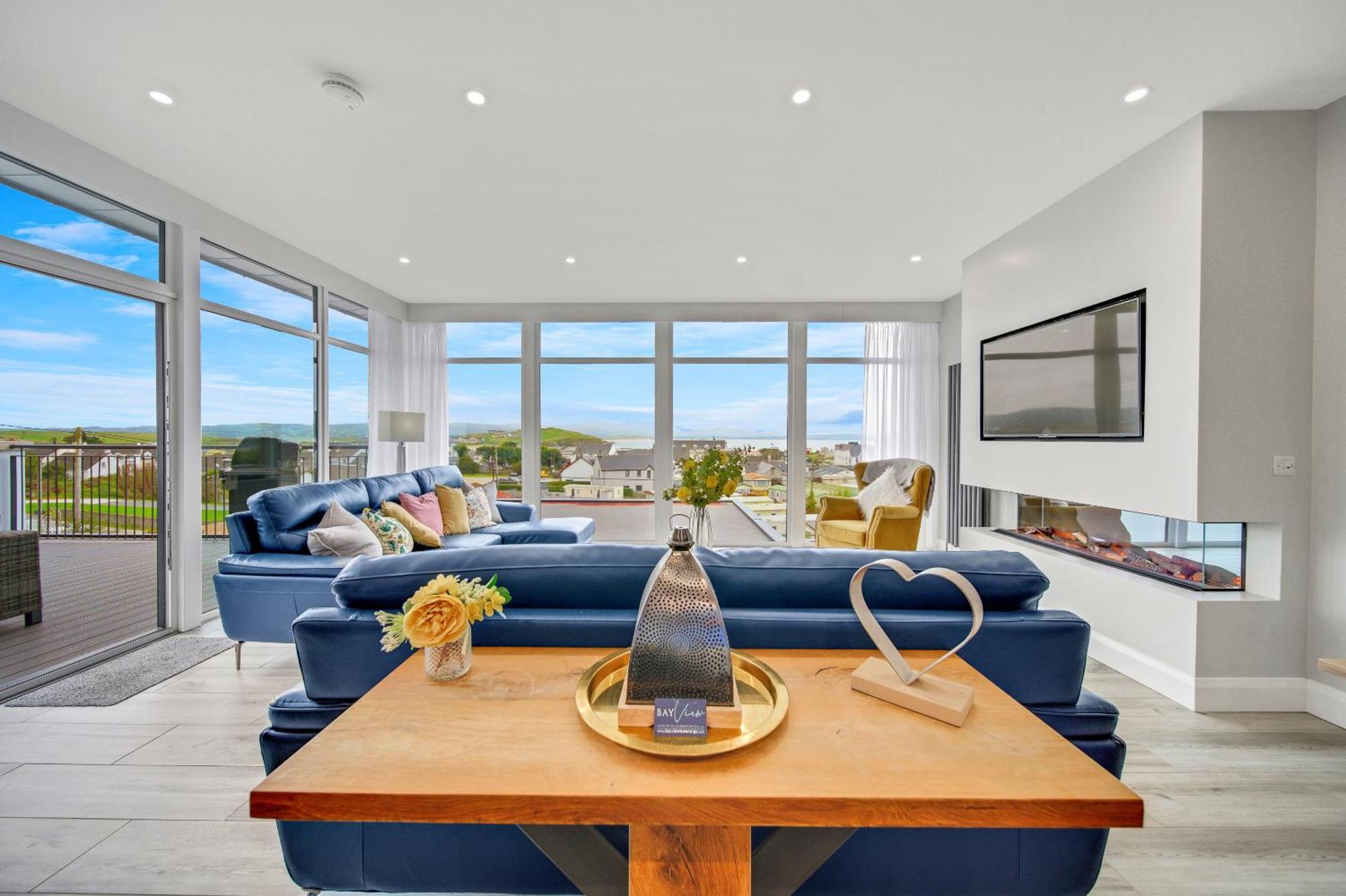 Bayview Luxury 4 Bedroom Penthouse Даунингс Екстериор снимка