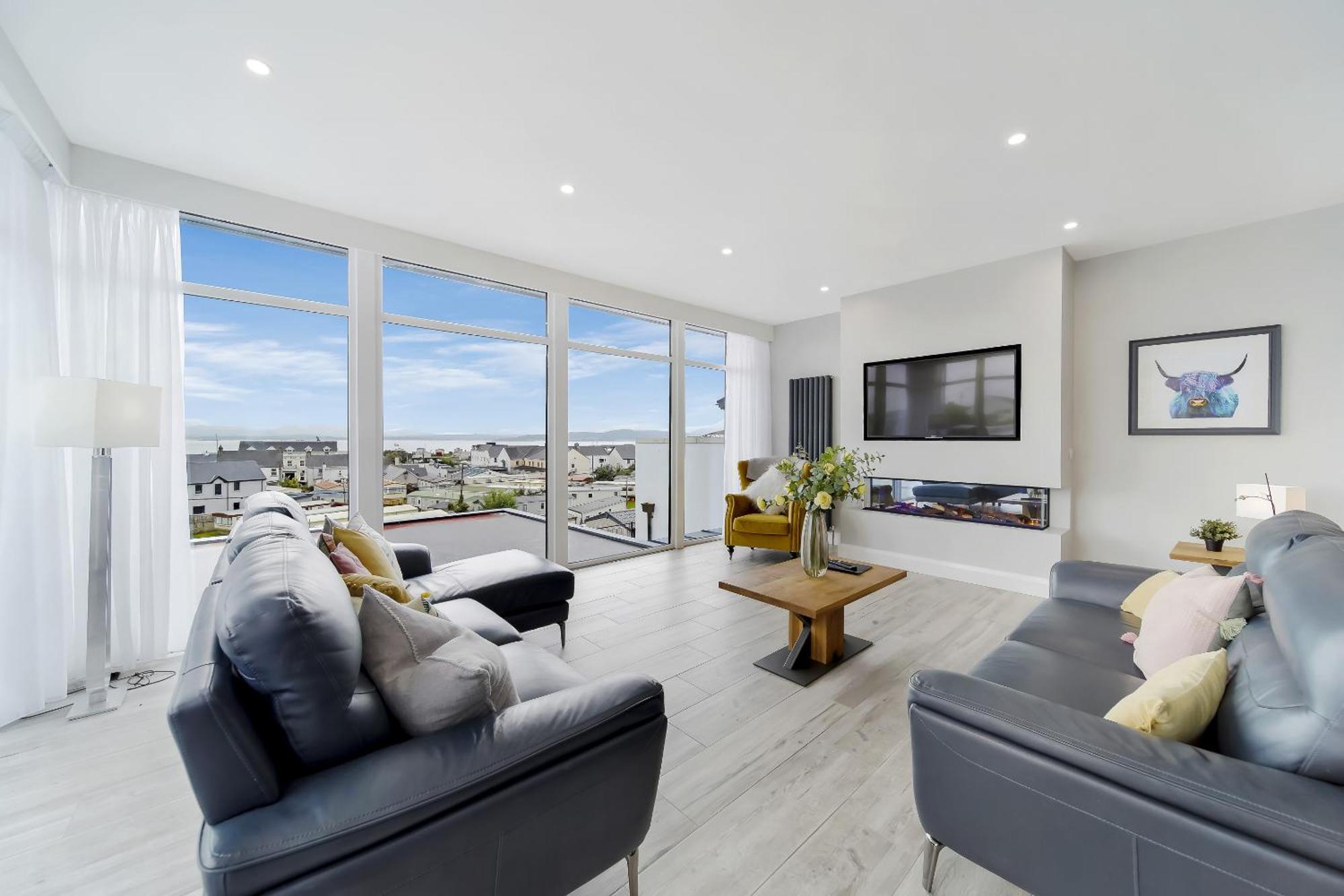 Bayview Luxury 4 Bedroom Penthouse Даунингс Екстериор снимка